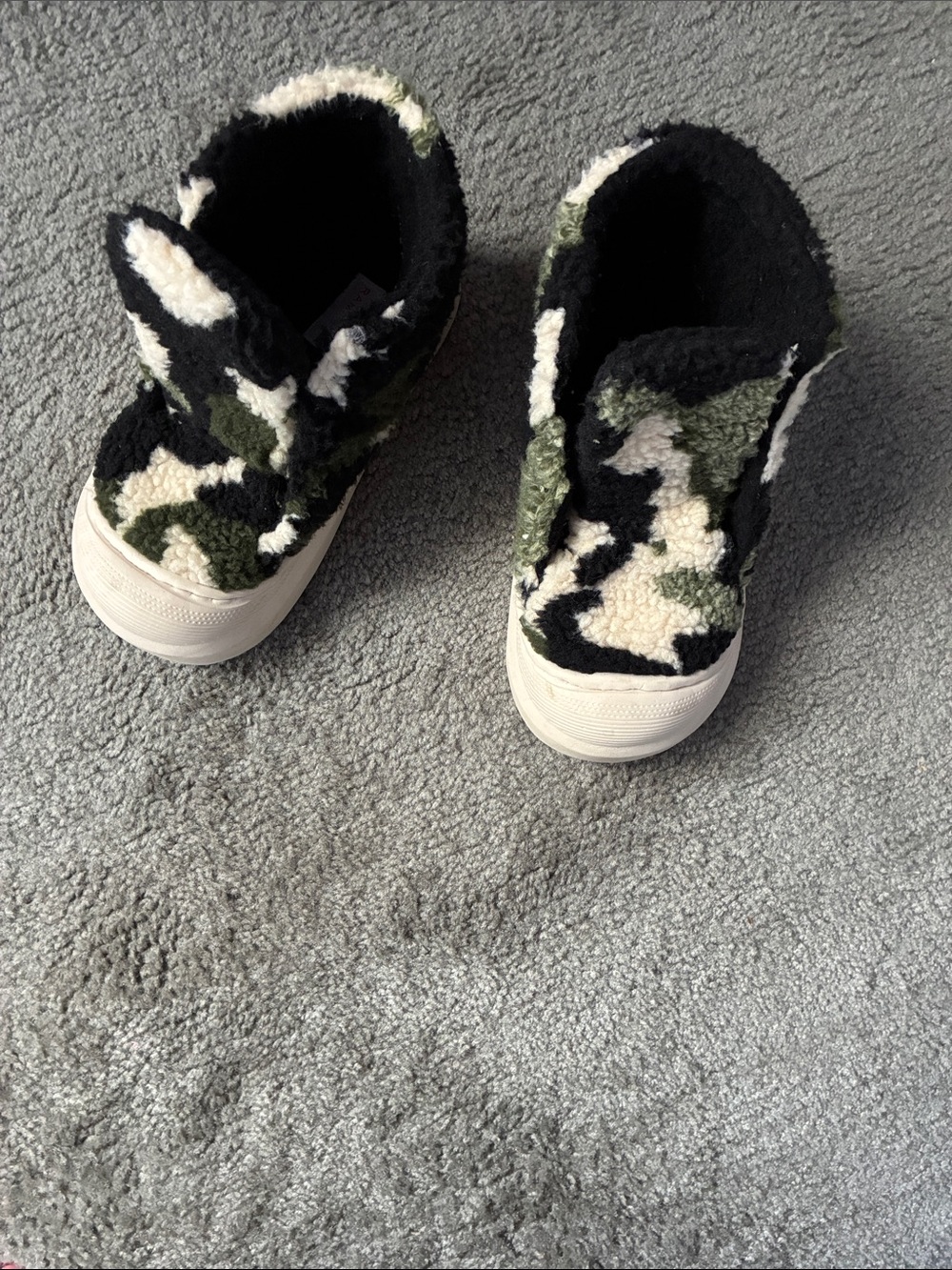 Women's Fuzzy Camo Slip-On Sneakers - Black, White & Green